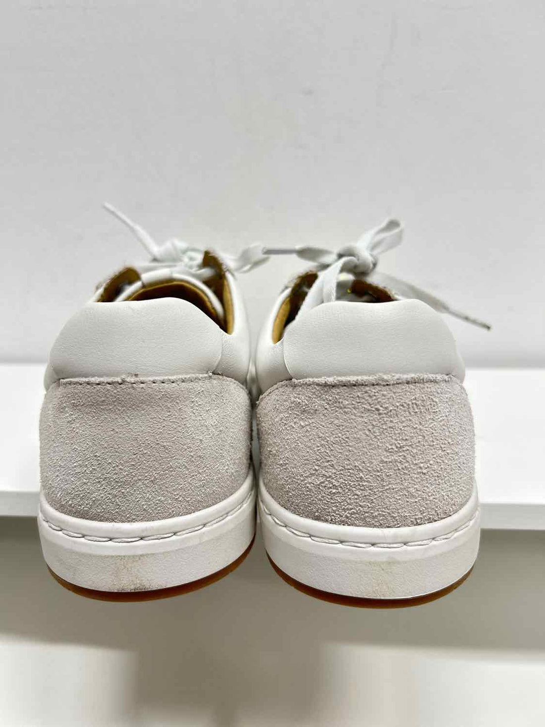 Dansko Women Size 37 (6.5-7) White Like New Leather Sneakers