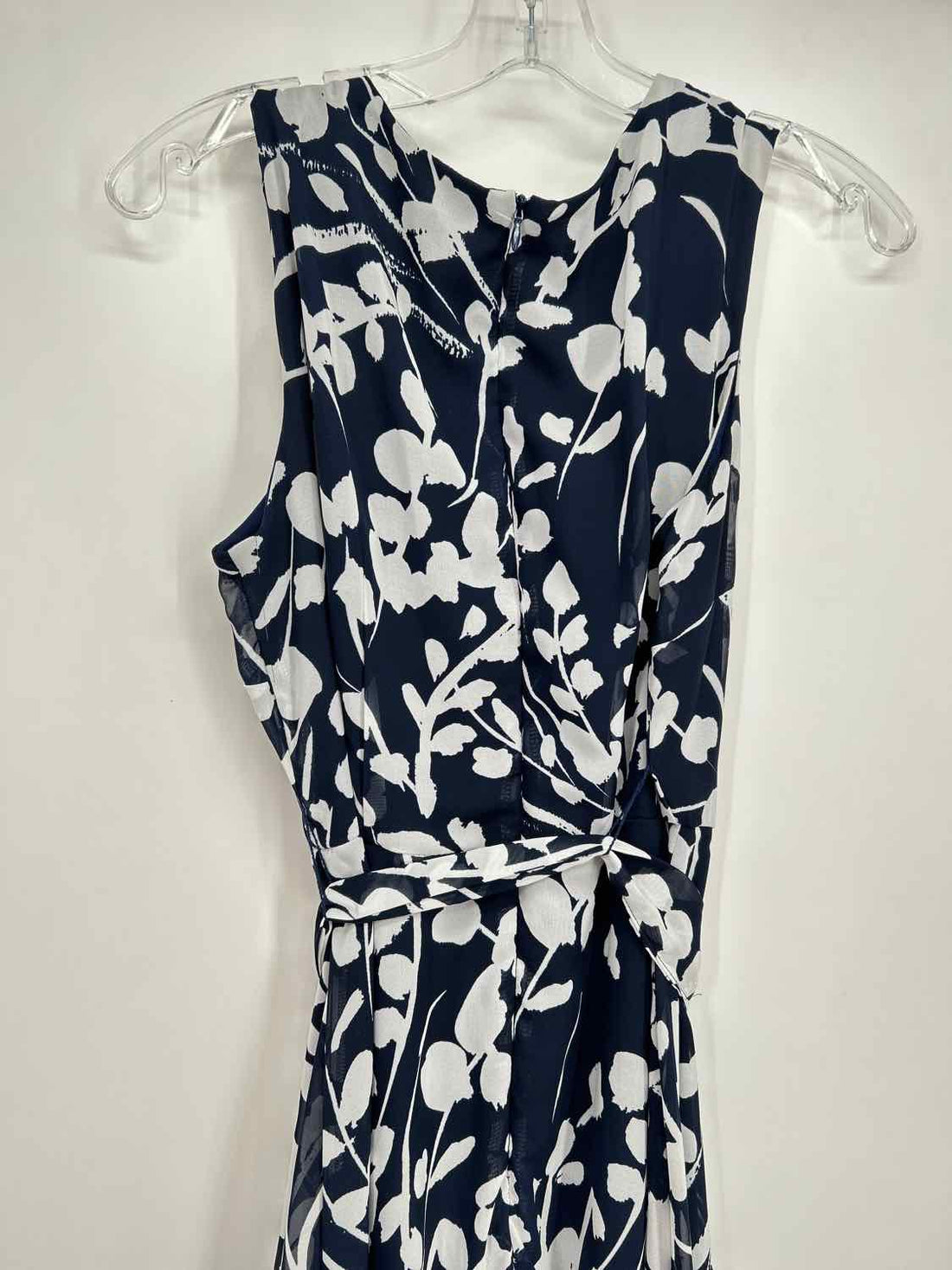 R&K Size 6 Navy & White Maxi