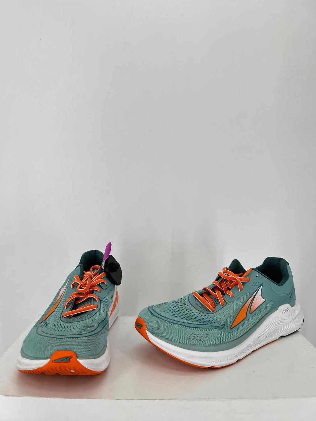 Altra Women Size 10.5 Turquoise & Orange Sneakers