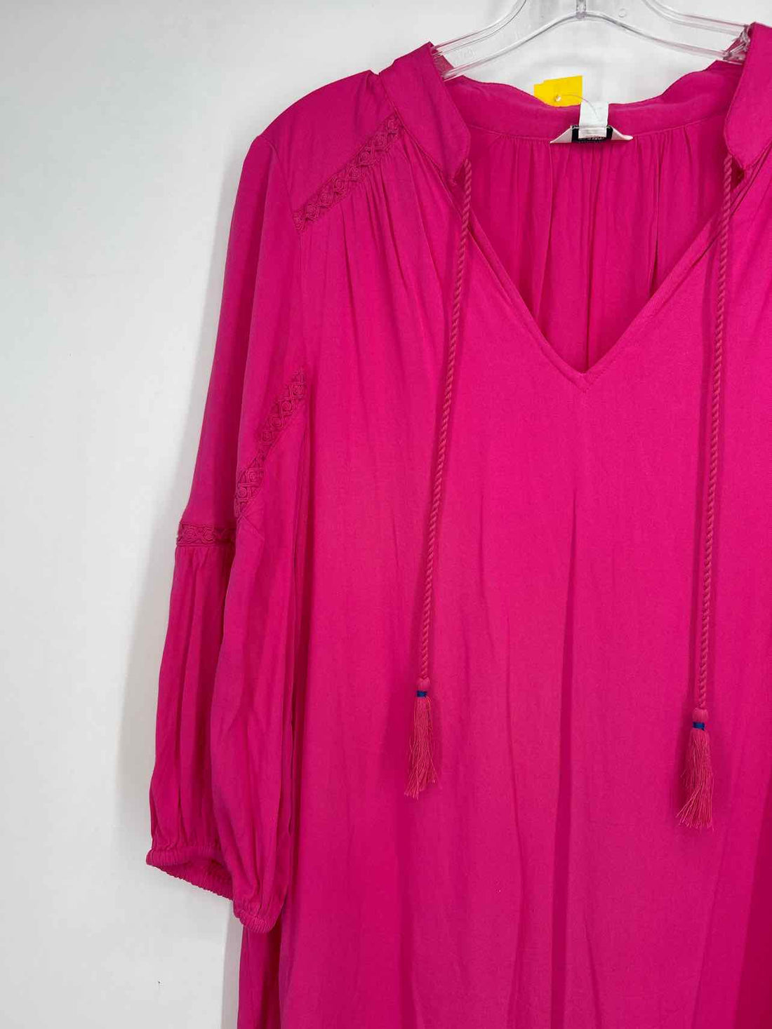 Crown & Ivy Size M Hot Pink Long Sleeve Dress