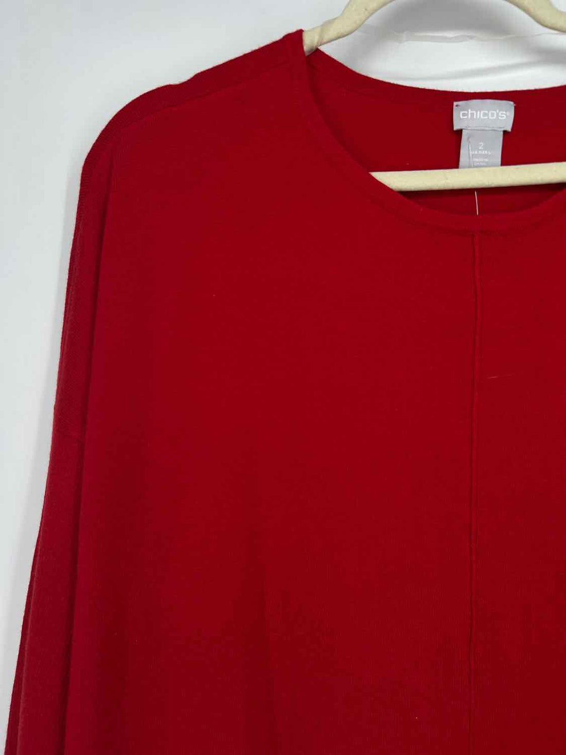 Chicos Size 2(L) Red Pre Owned Long Sleeve