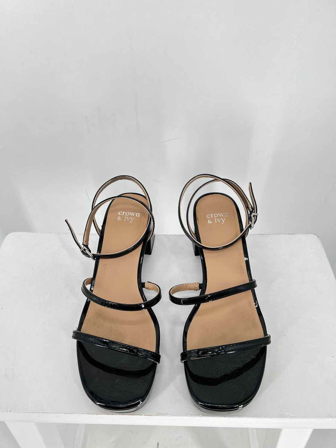 Crown & Ivy Women Size 7 Black Patent Leather Sandals