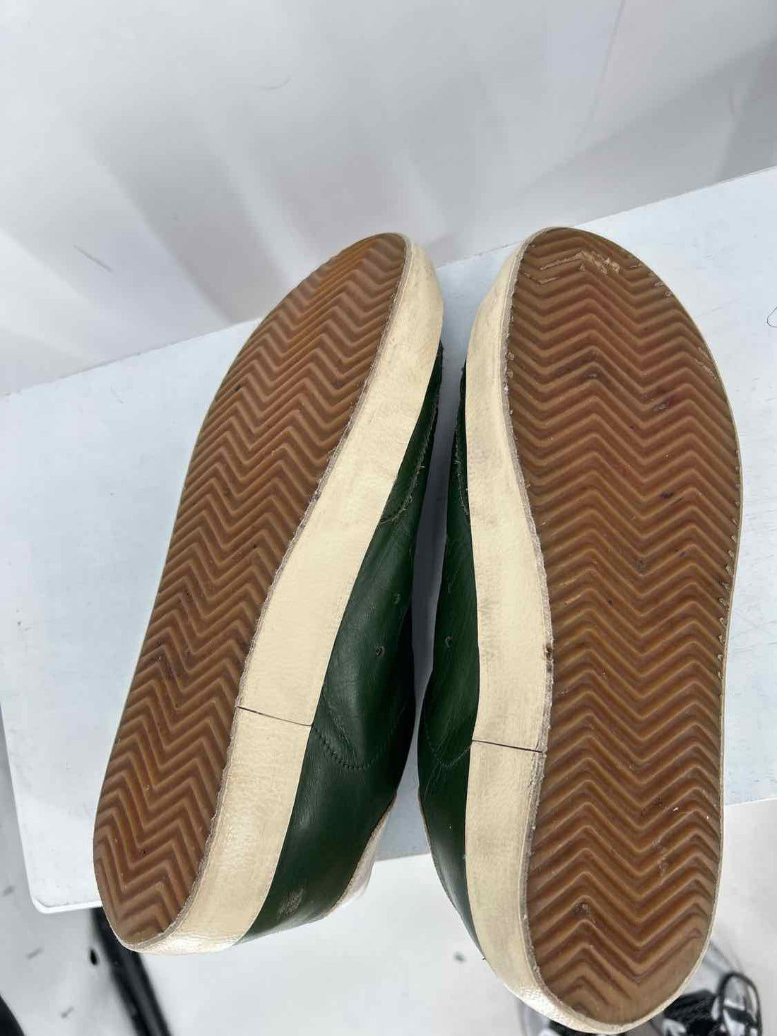 Golden Goose Women Size 38 Green Sneakers