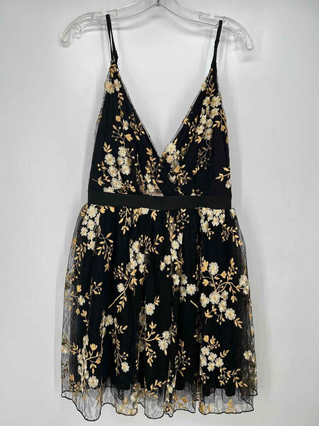 Express Size 4 Black & Gold Embroidered Sleeveless Dress