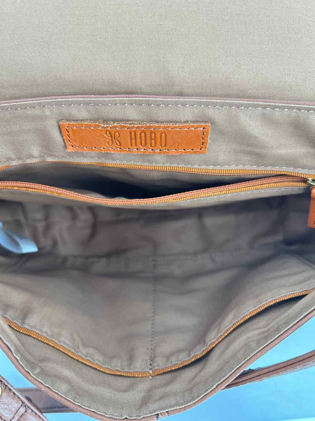 Hobo Cognac Crossbody