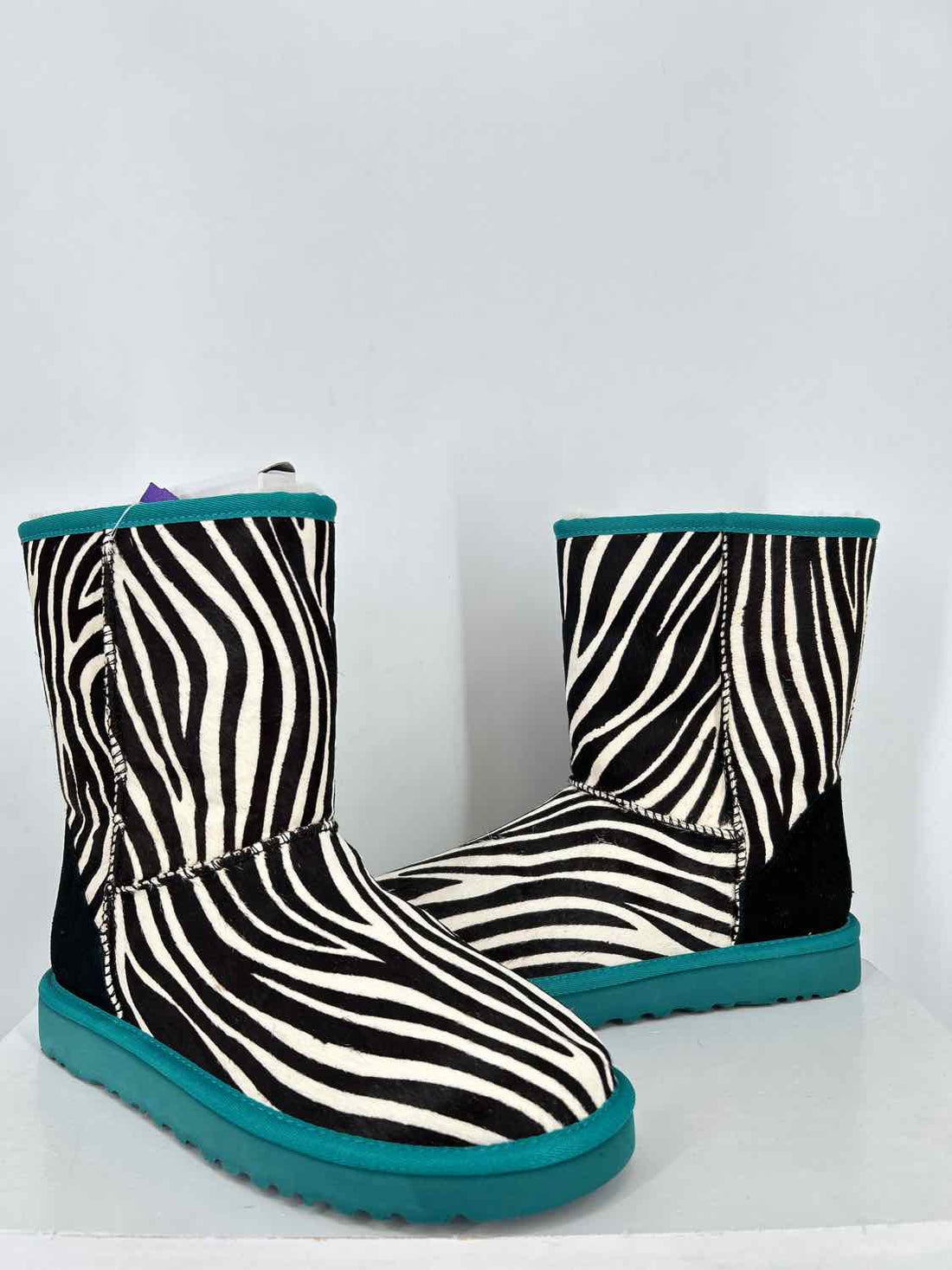 Ugg Women Size 8 Zebra Leather Mid Calf Boot