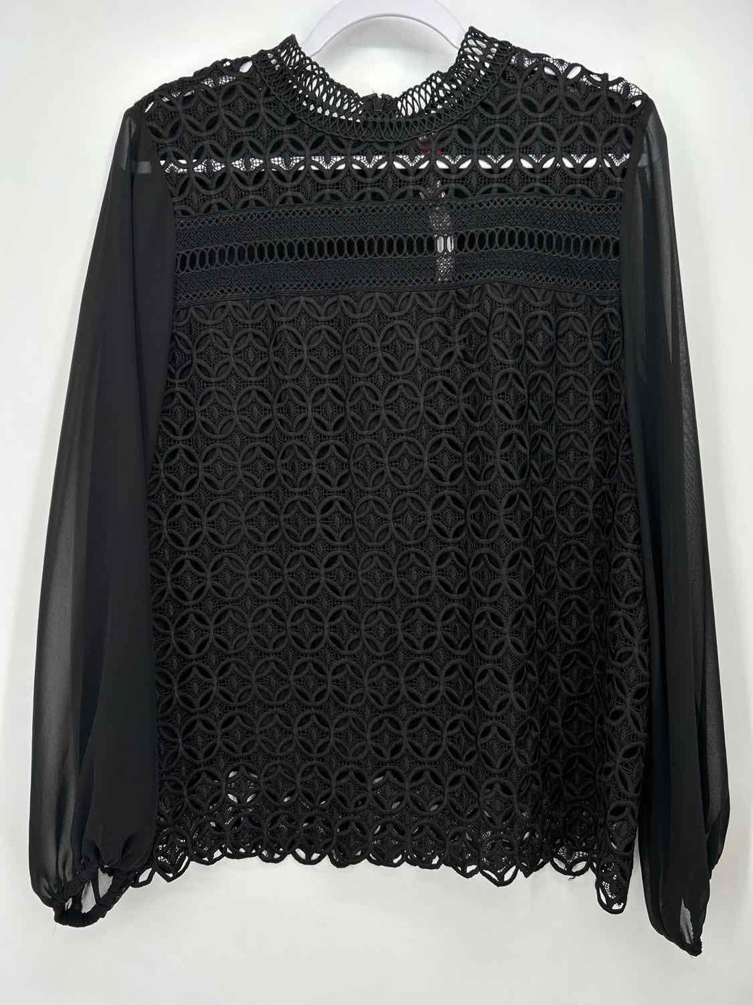 Vince Camuto Size M Black Crochet Long Sleeve