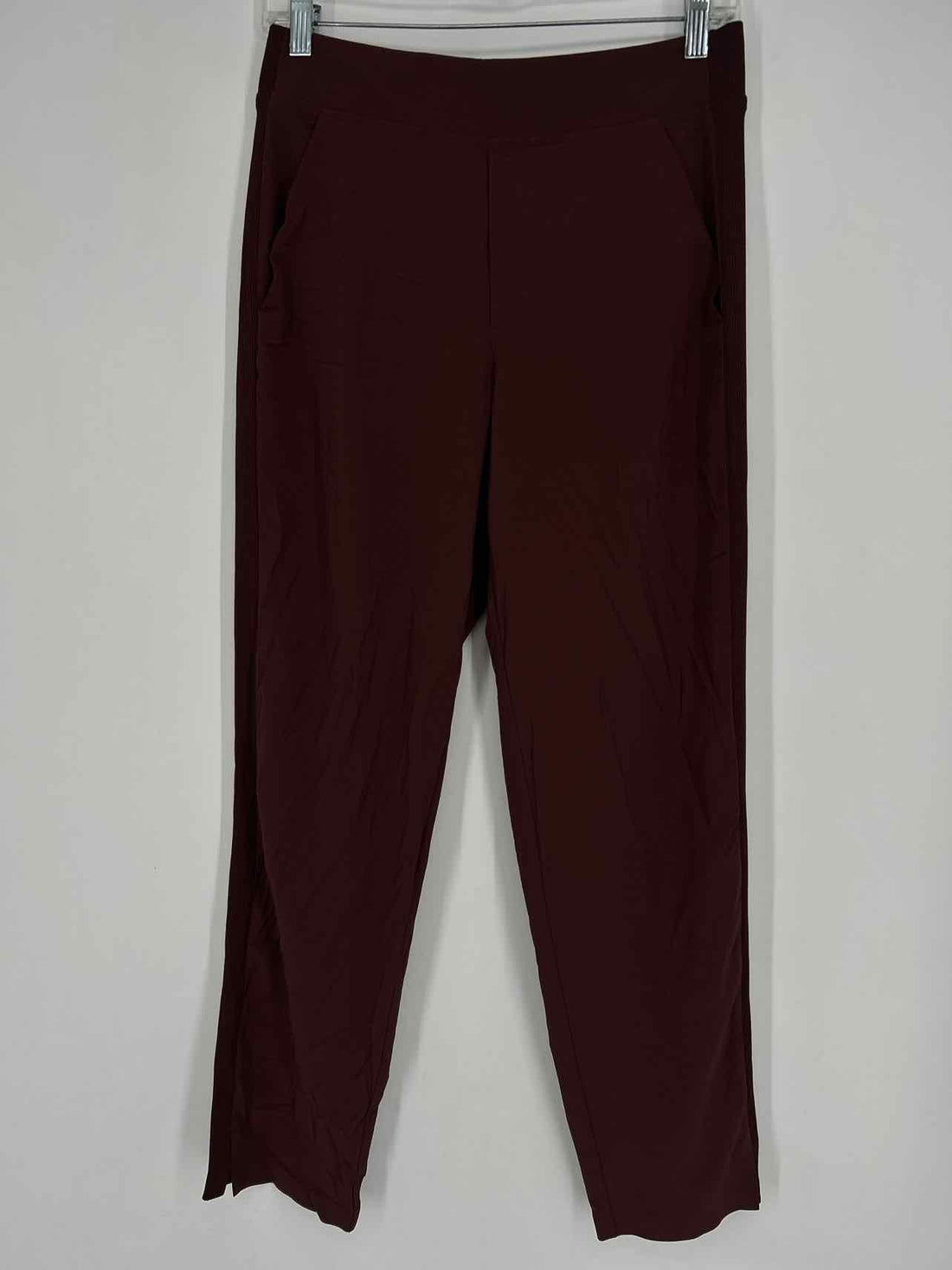 Athleta Size 4 Burgandy Active Pants