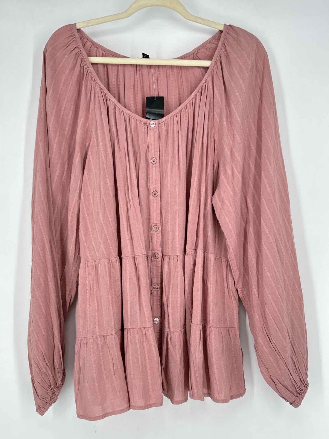 Torrid Size 2X Dusty Pink NWT Top/Blouse