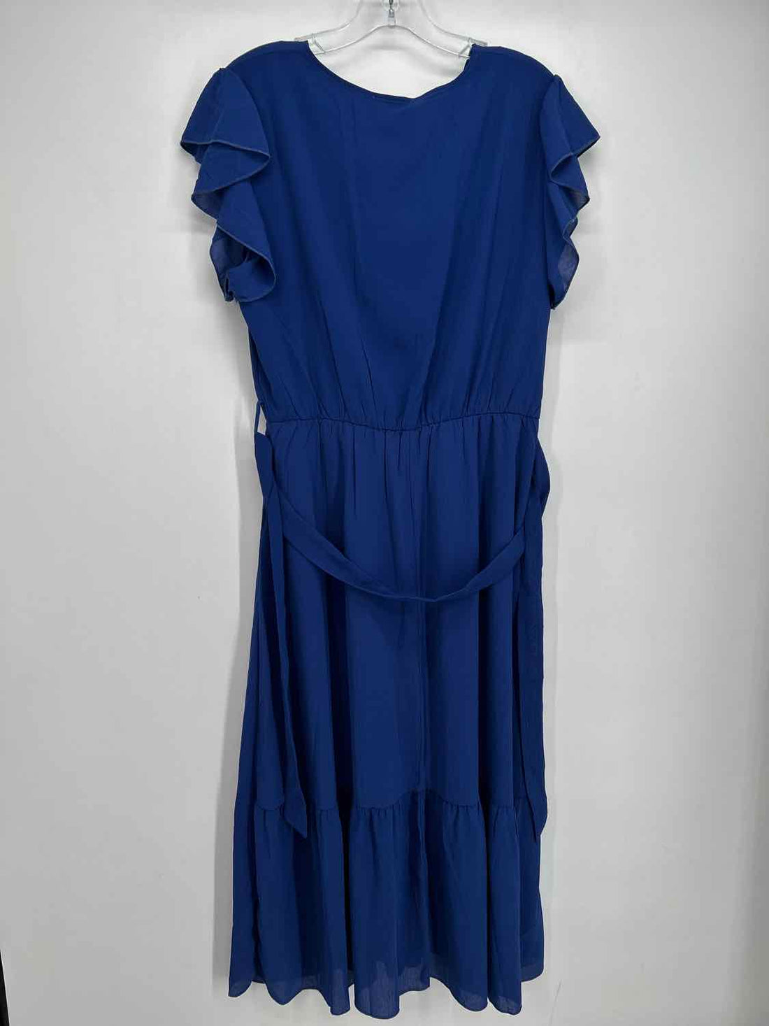 Pretty Garden Size L Dark Blue NWT Dress
