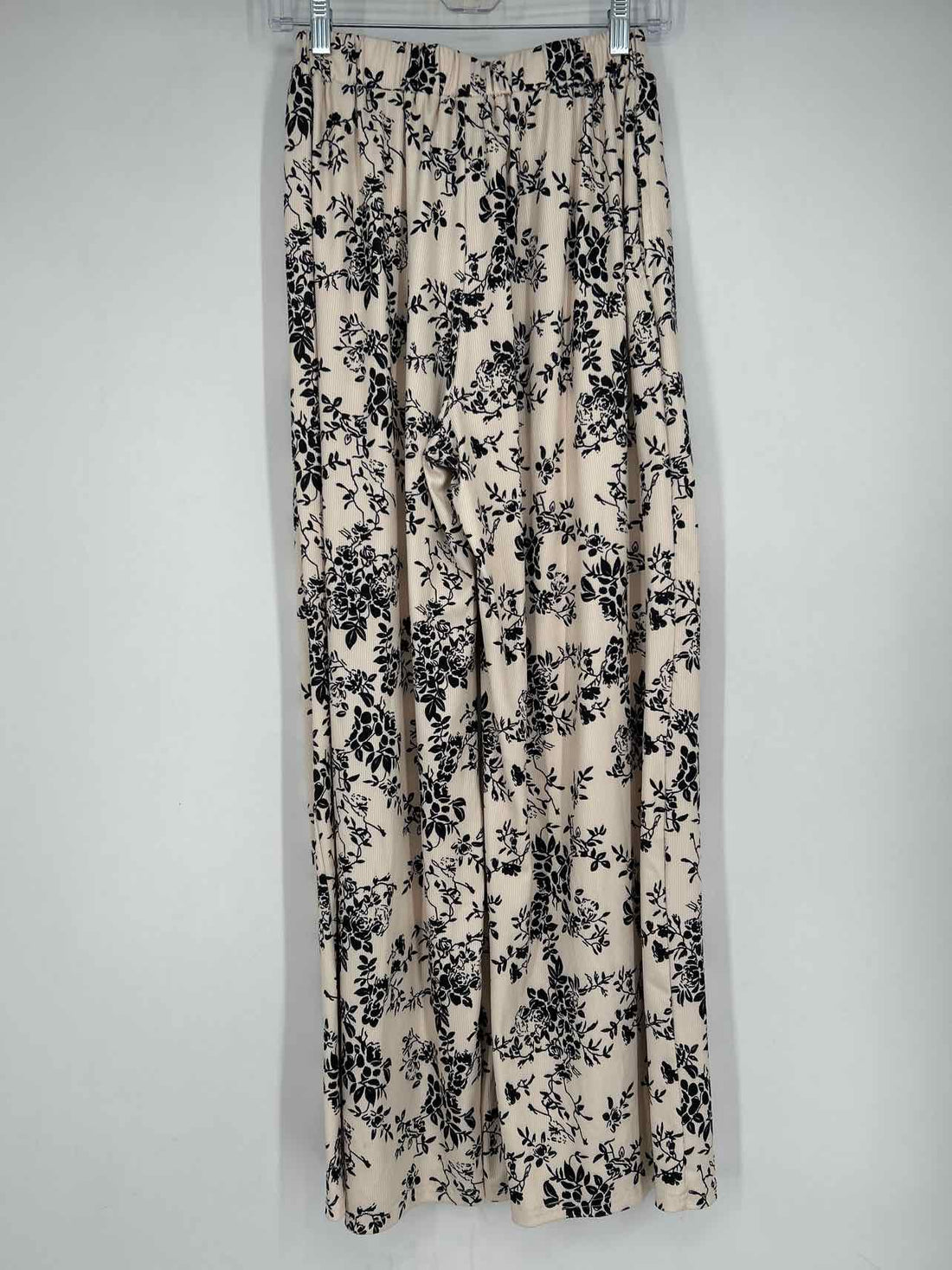Cider Size S Cream & Black Floral Pants
