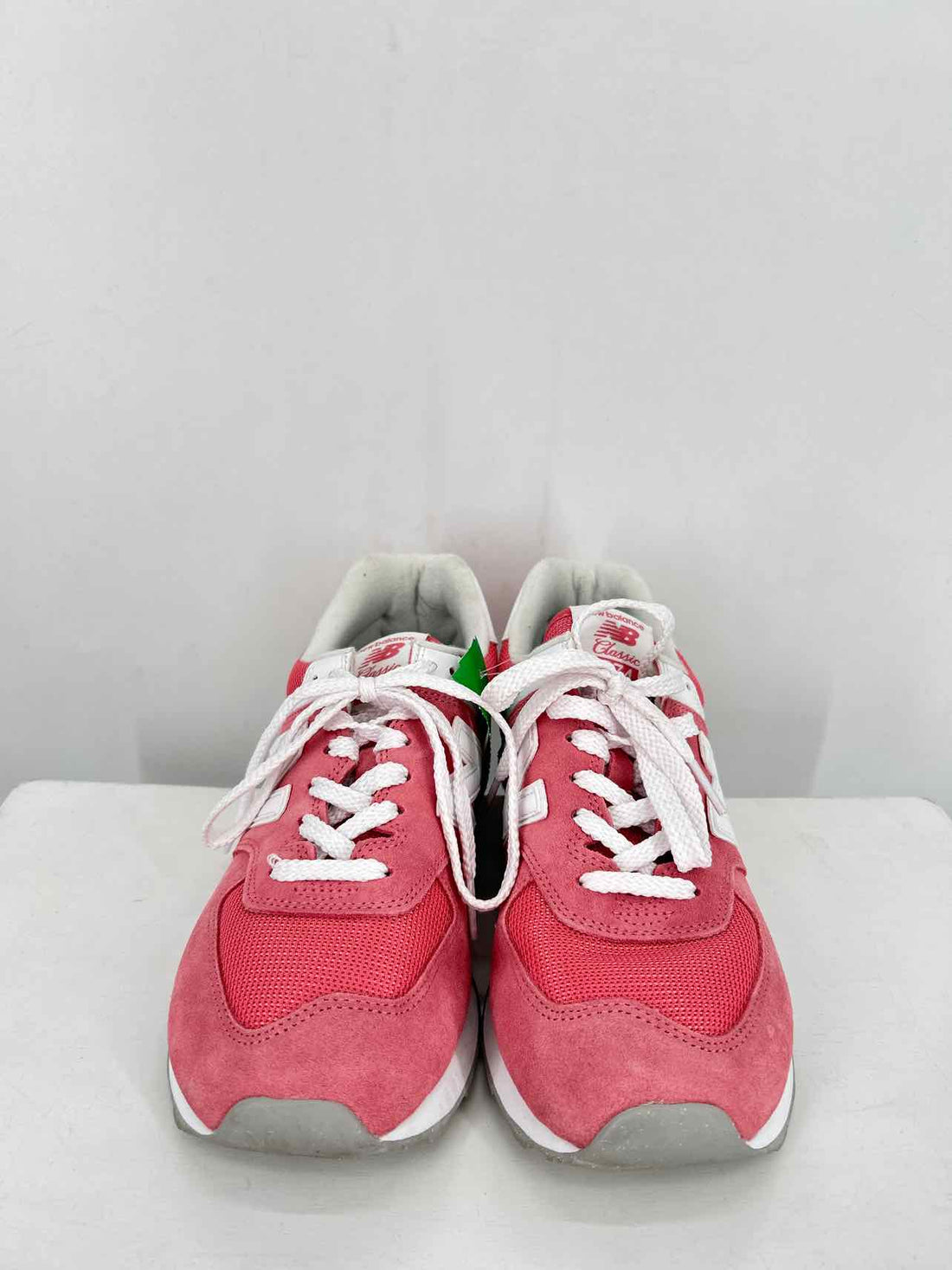 New Balance Women Size 8.5 Pink & White Sneakers