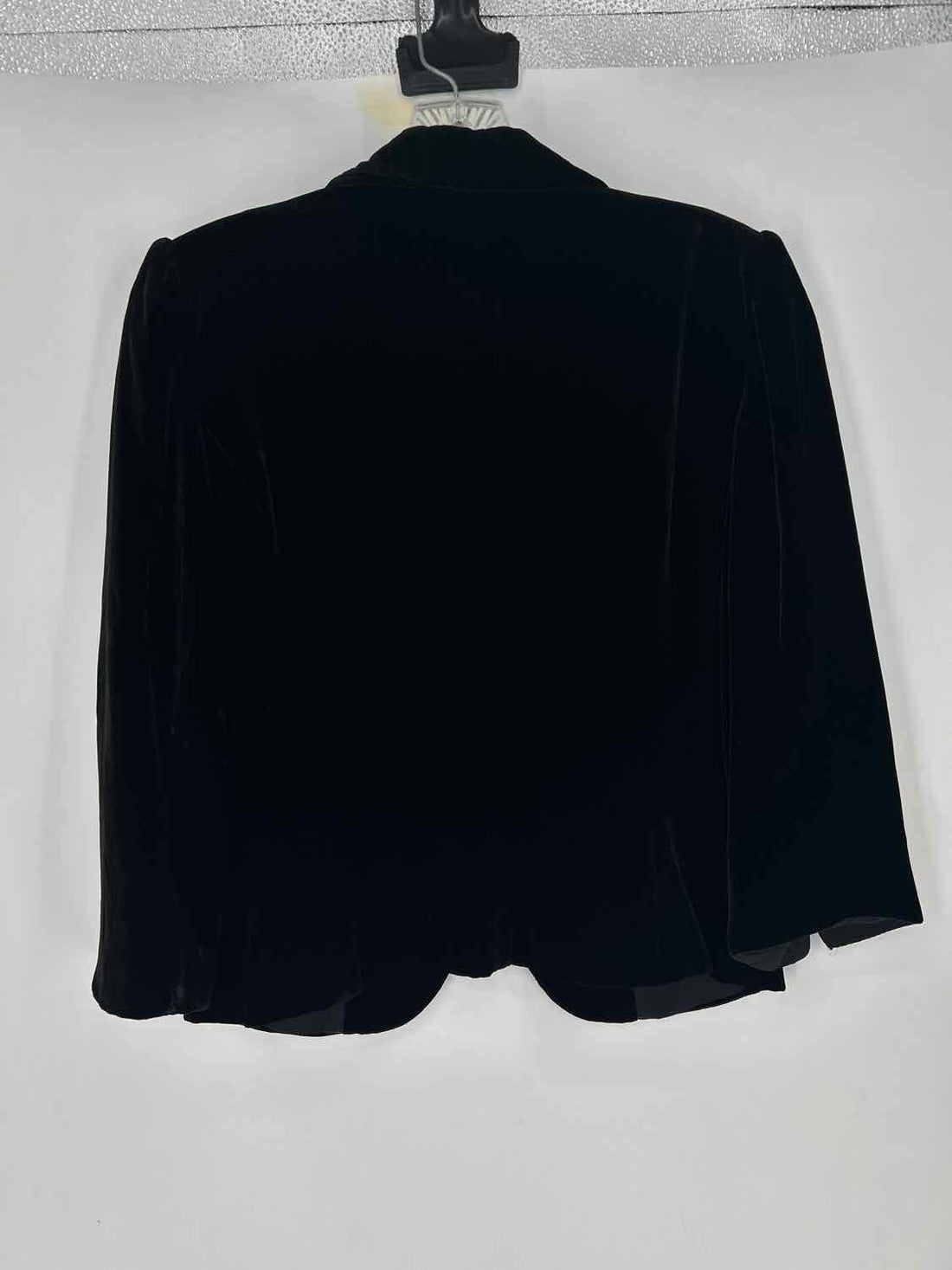 Loft 2 Black Velvet Vintage Holiday