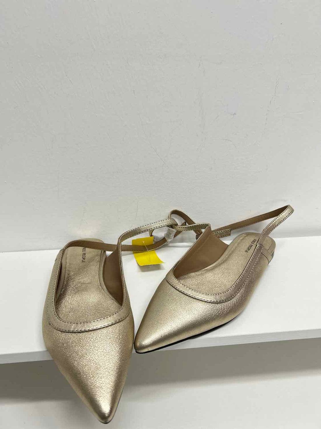 Free People Women Size 6 Gold NWT Genuine Leather Flats