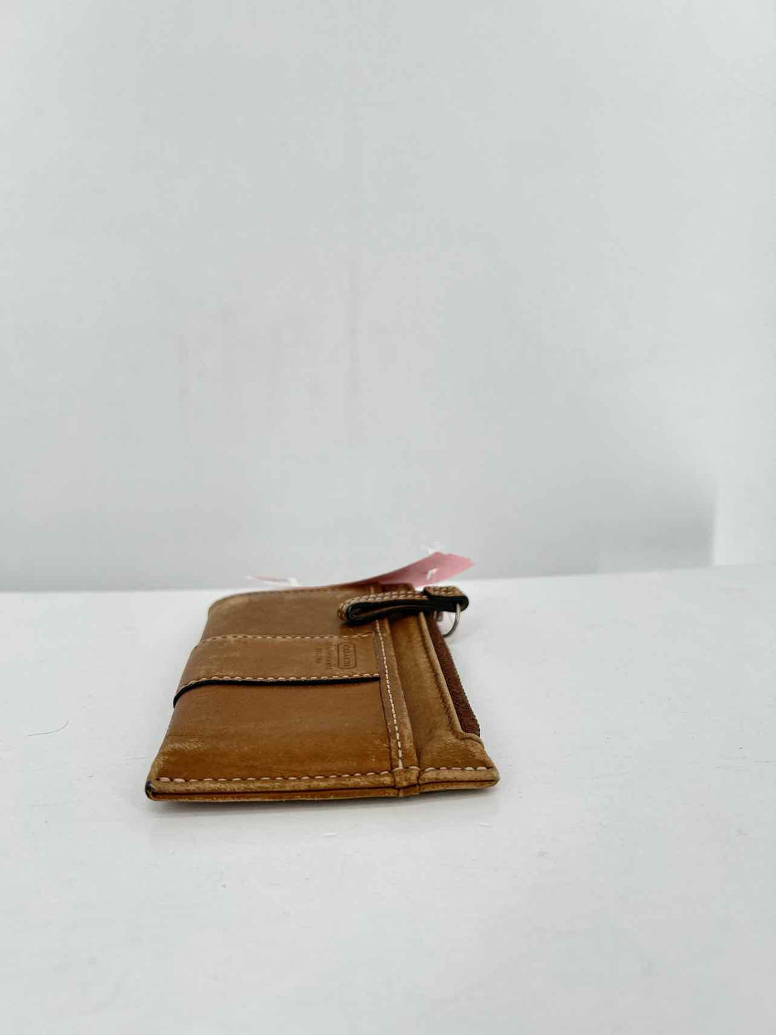 Coach Light Brown Leather Pre Owned Card Holder
