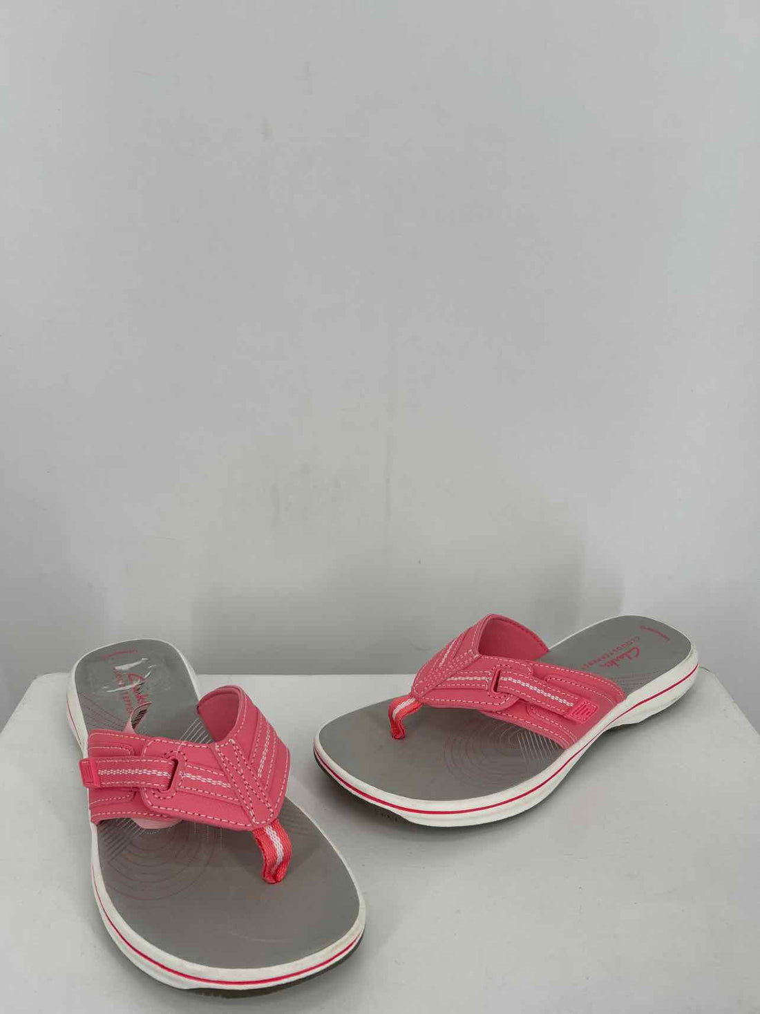 Clarks Women Size 6 Pink & White Sandals