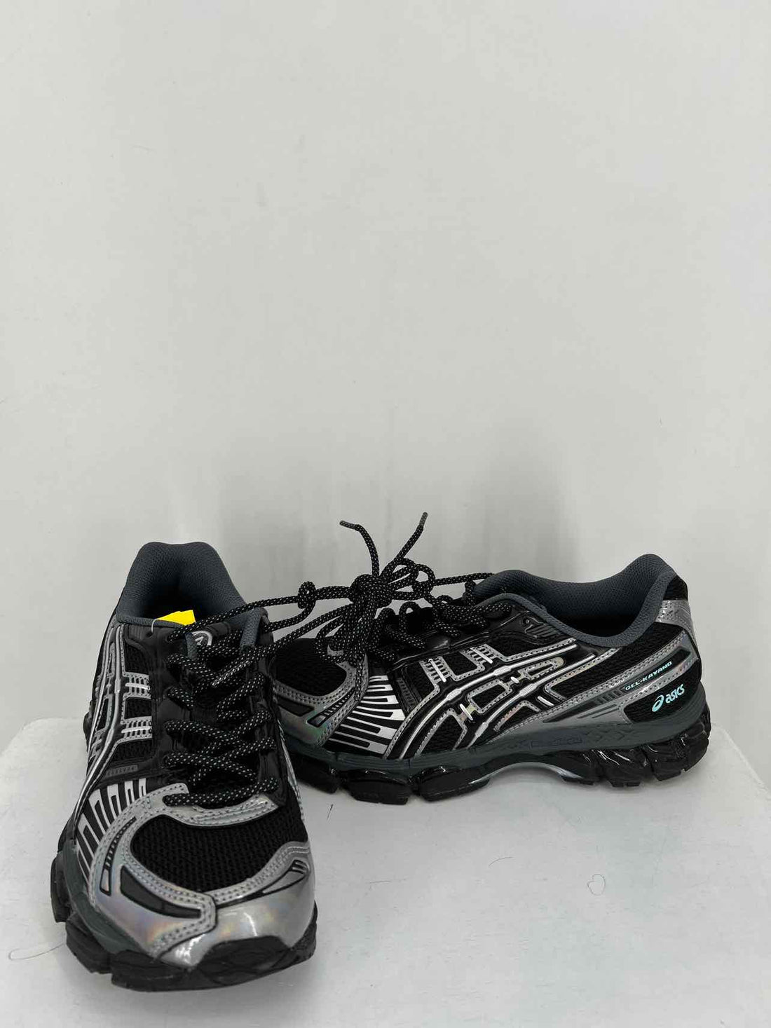 Asics Women Size 6 Black & Gray Sneakers