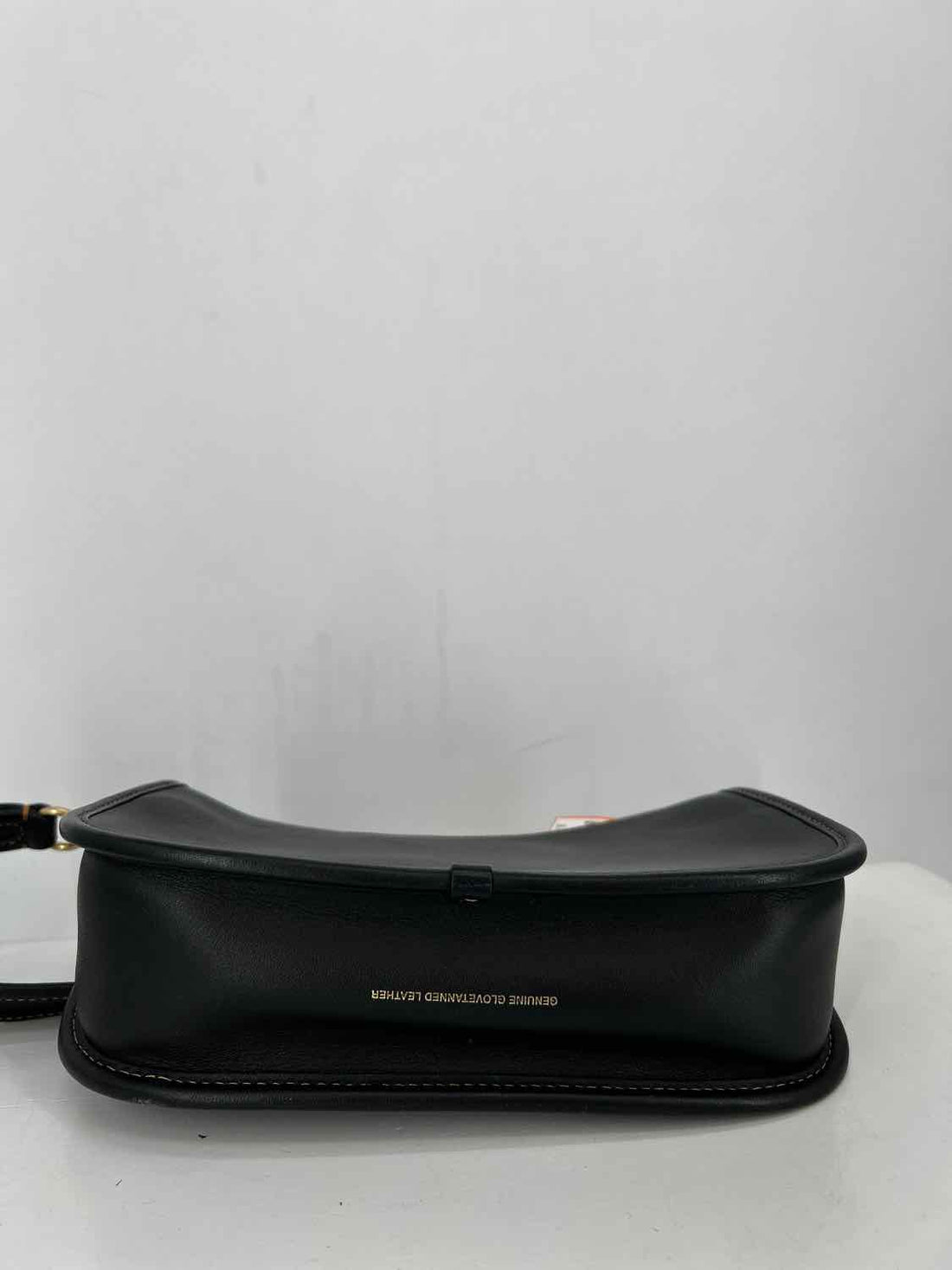 Coach Swinger 20 Black Genuine Leather Shoulder
