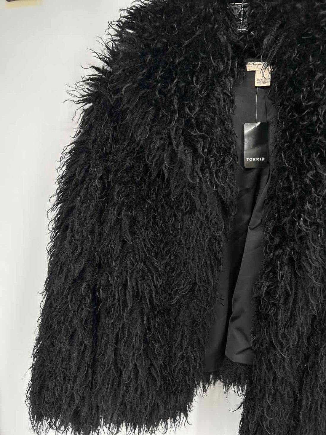 Torrid Size 2 (18/20) Black Faux Fur NWT Coat