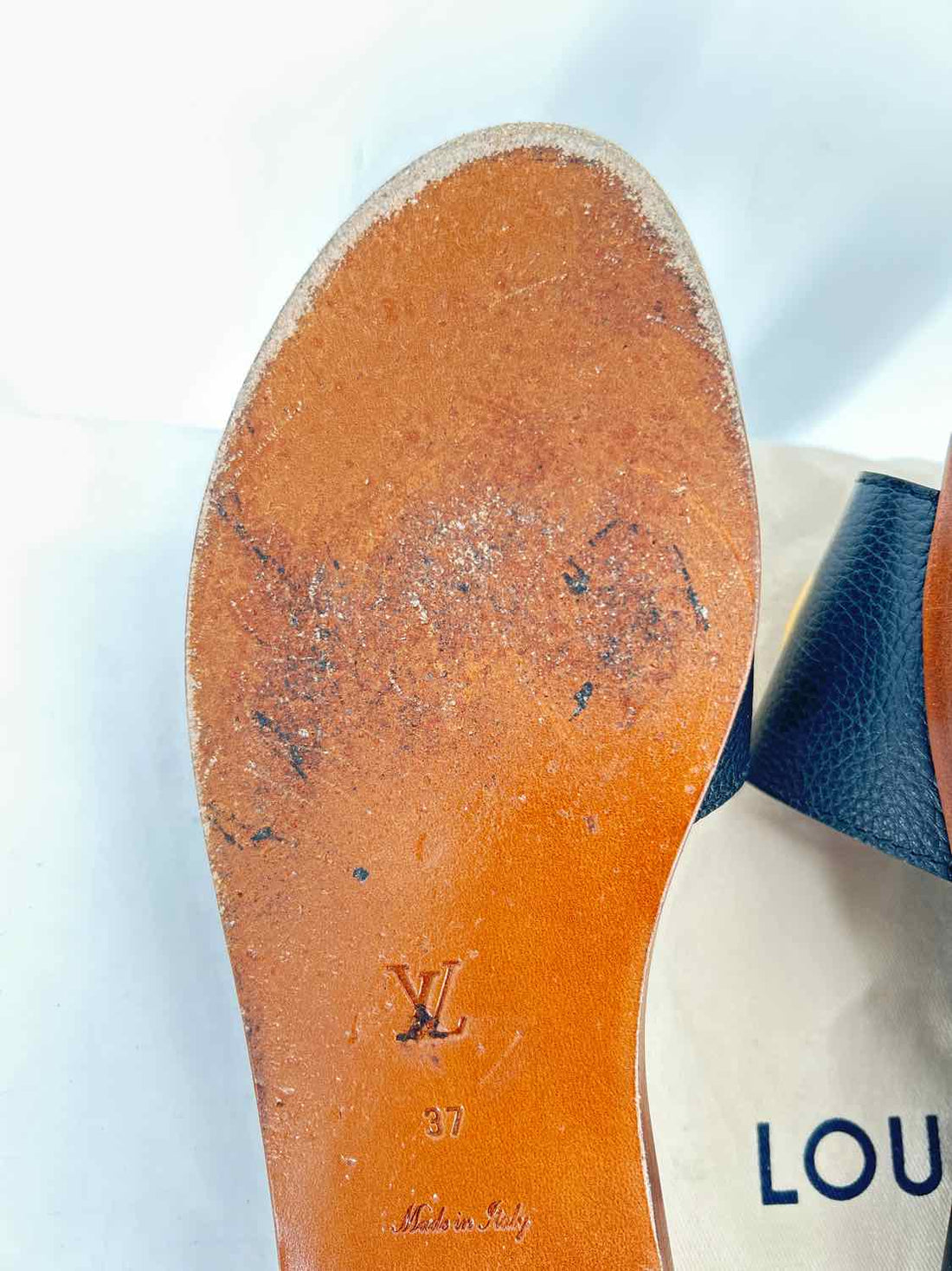 Louis Vuitton Women Size 37(6) Black Leather Lock It Flat Sandal LUXURY