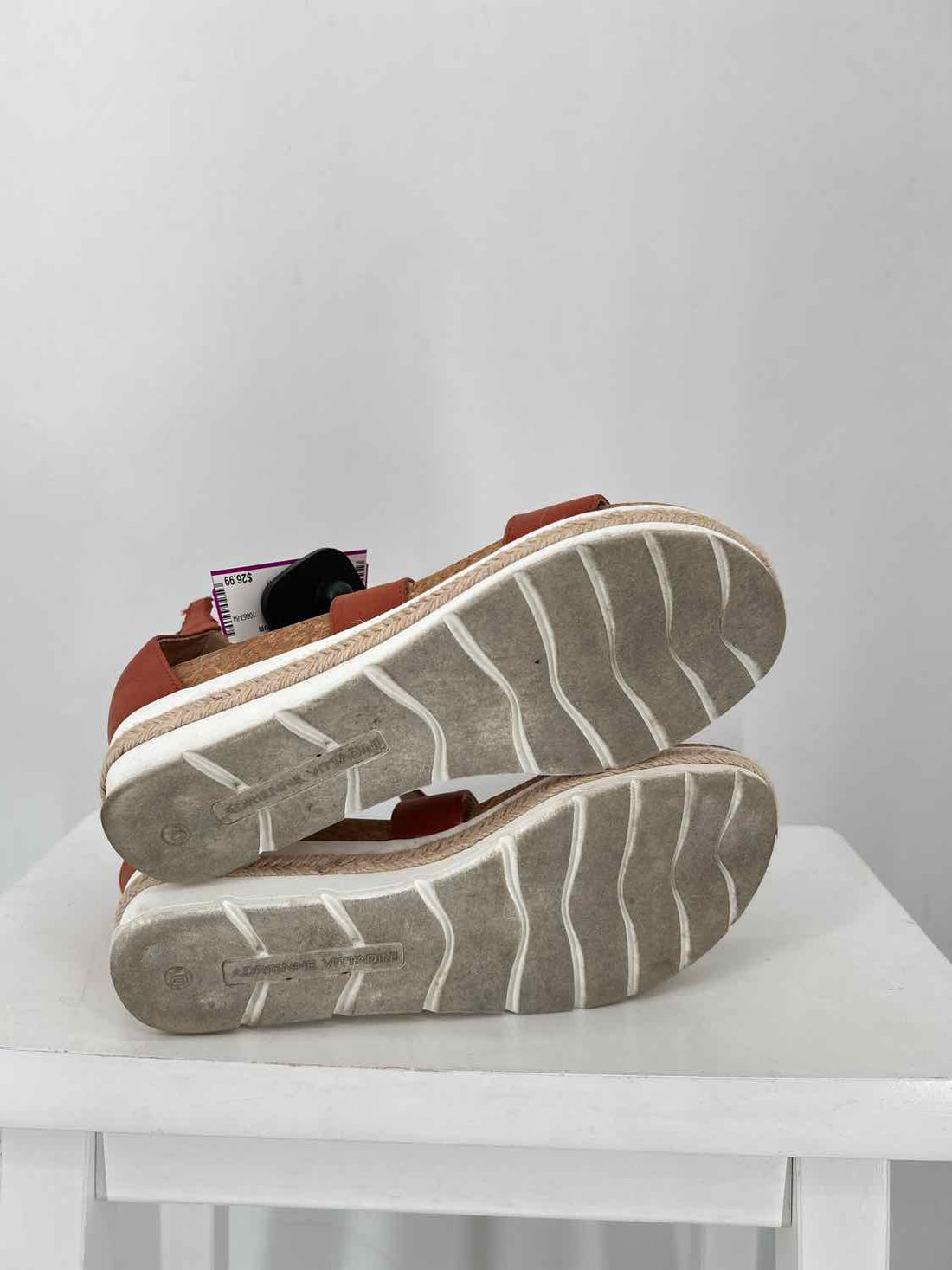 Adrienne Vittadini Sport Women Size 10 Terracotta Sandals