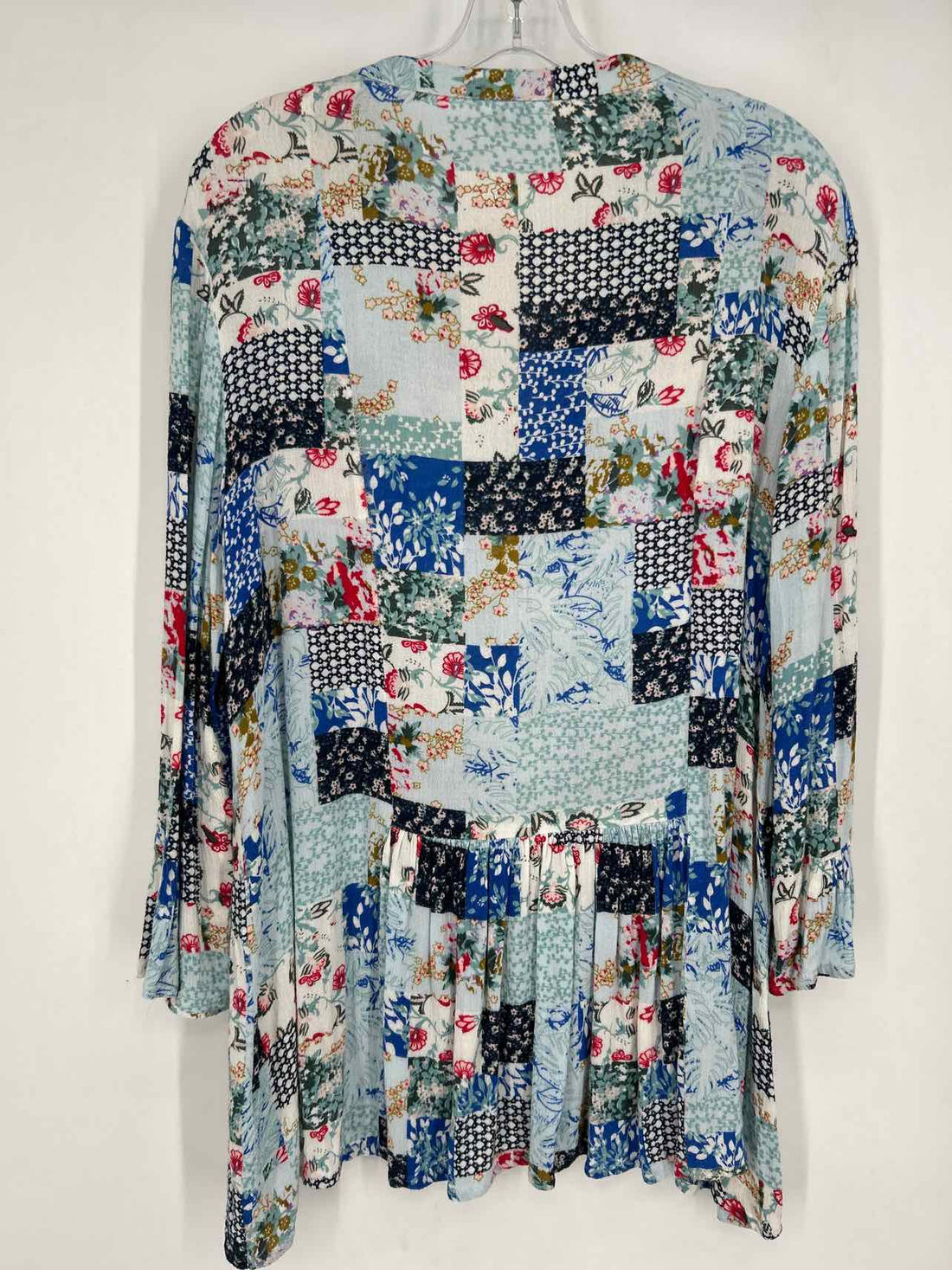 Cotton Traders Size 14 Light Blue Floral Long Sleeve