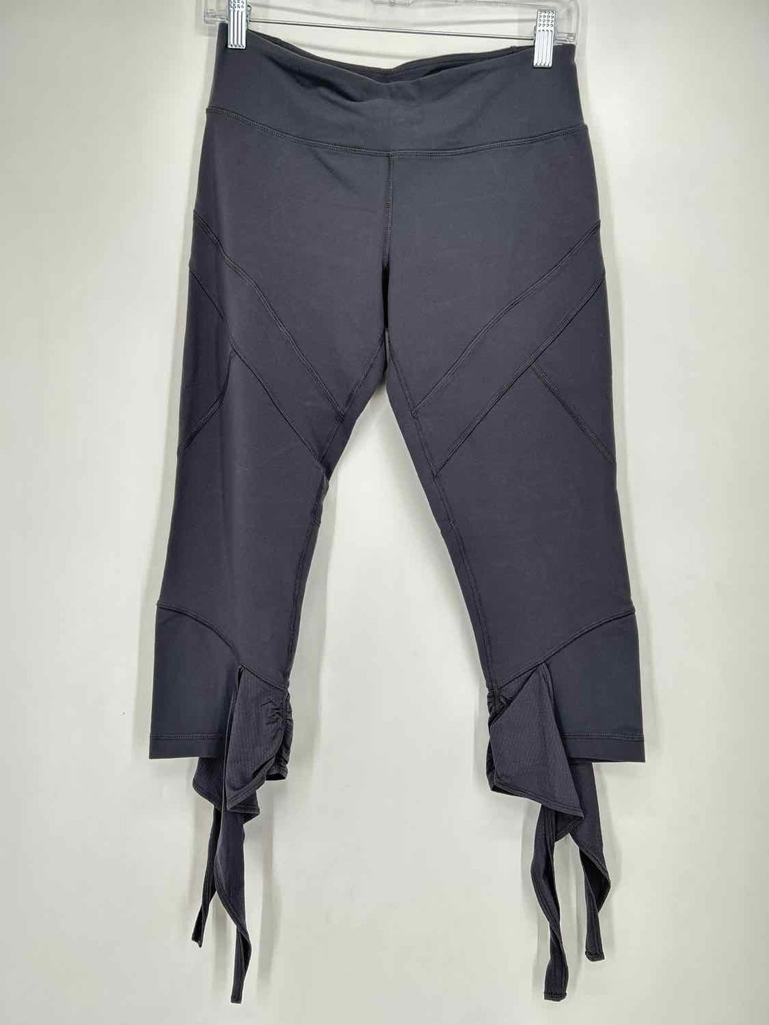 Lululemon Size 8 Gray Active Leggings