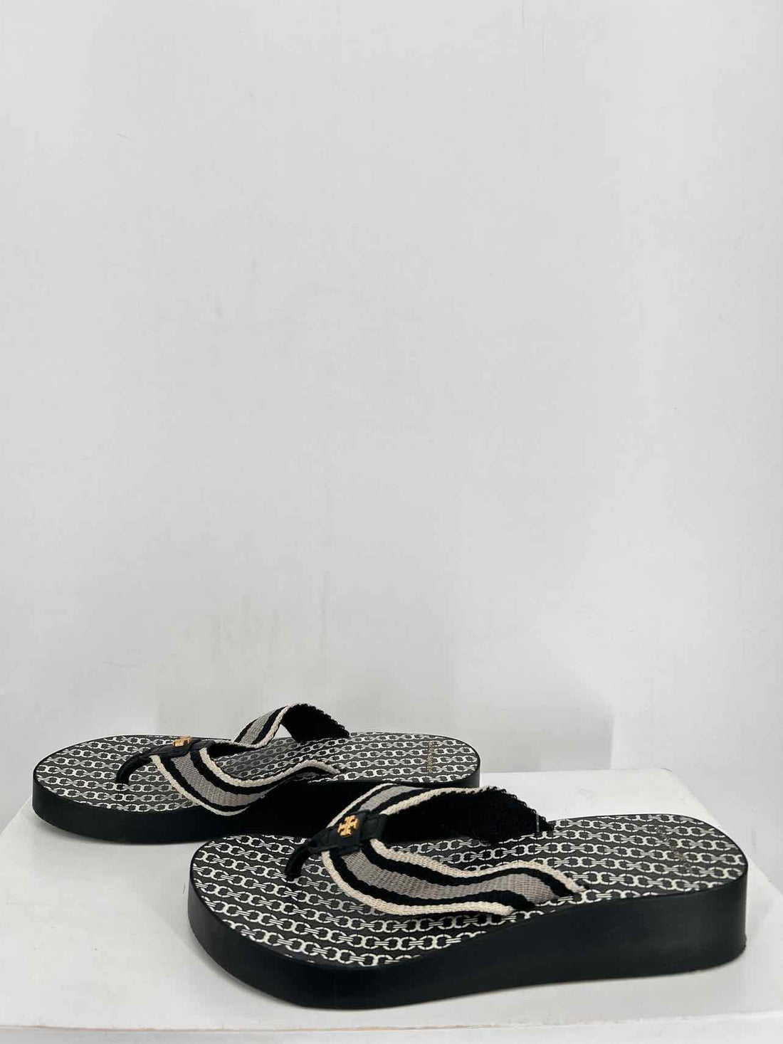 Tory Burch Women Size 8.5 Black & White Flip Flops
