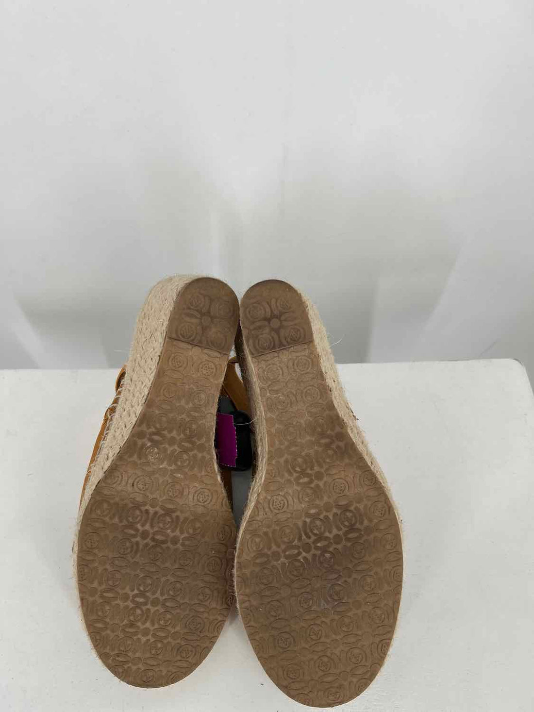 Adrienne Vittadini Women Size 6 Mustard Espadrilles Wedges