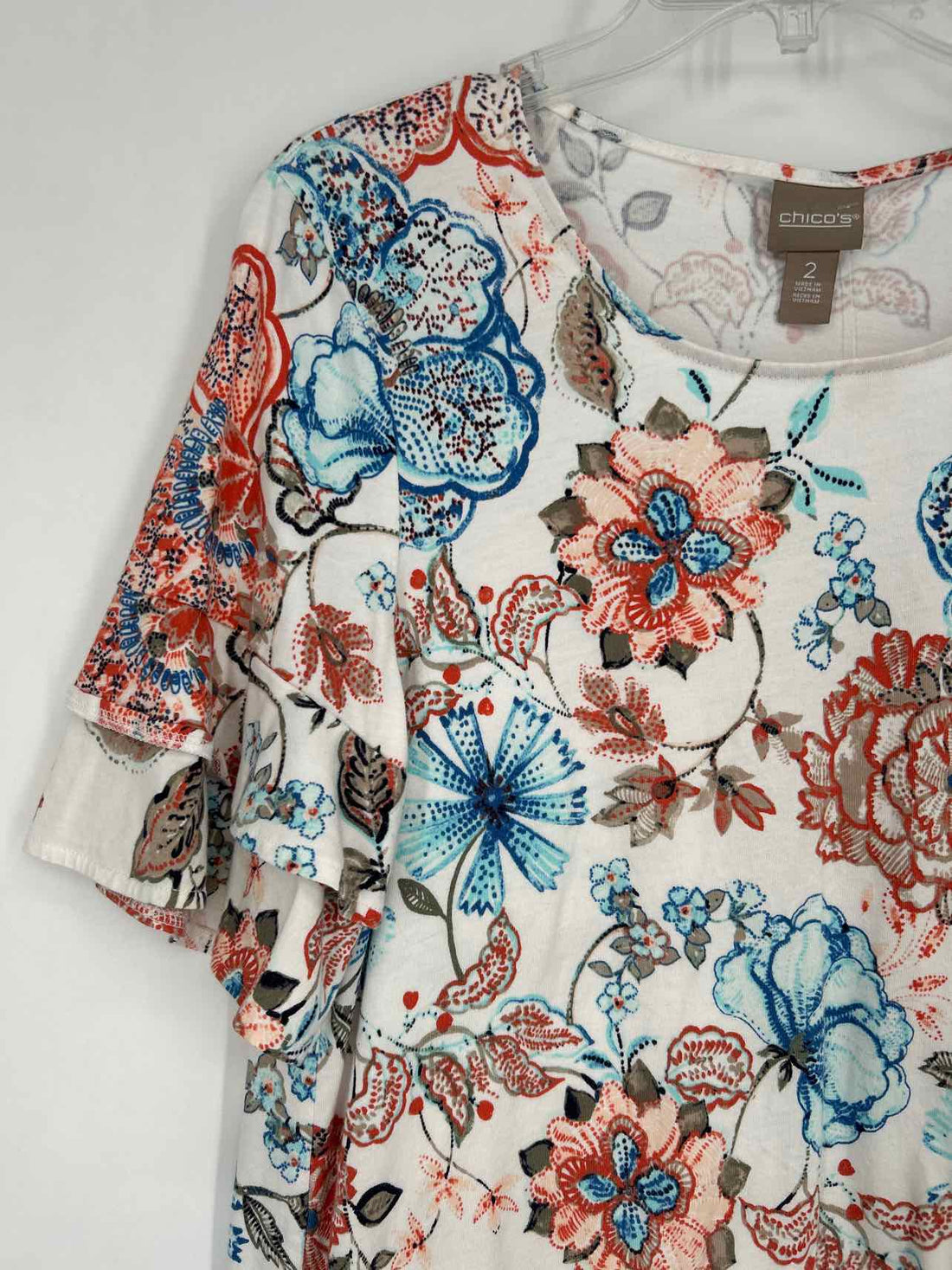 Chicos Size 2/M White Floral Short Sleeve
