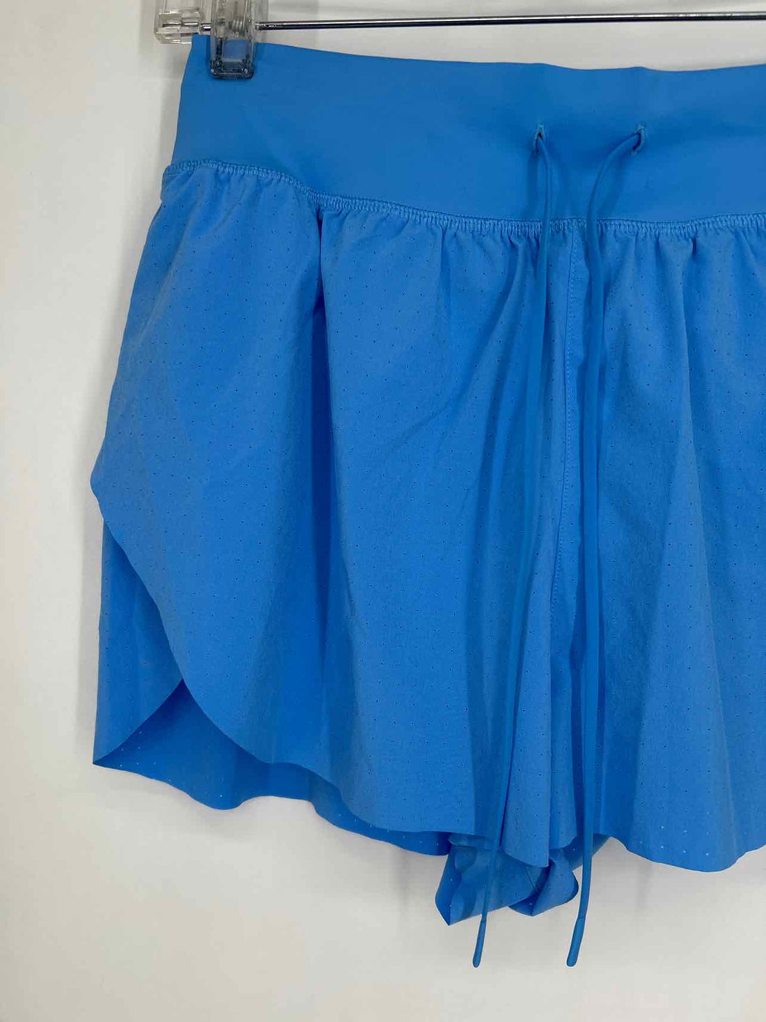 Athleta Size S Baby Blue Active Shorts