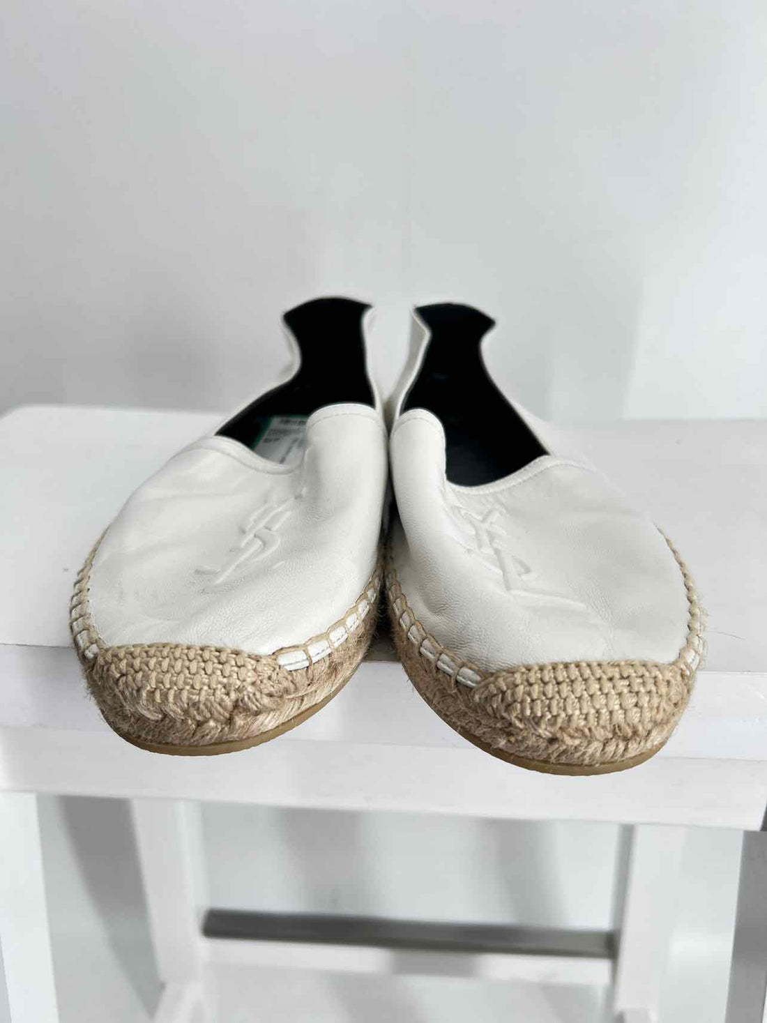 YSL Espadrille Flats Women Size 39 White Like New Leather LUXURY