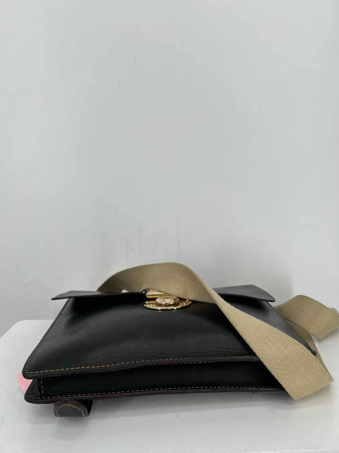 Dooney & Bourke Black Leather Vintage Crossbody