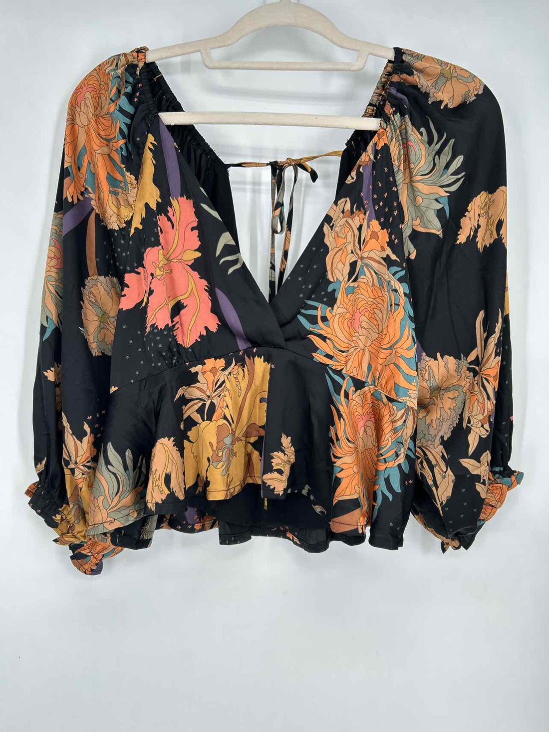 Fore L Black Floral New Boutique Top