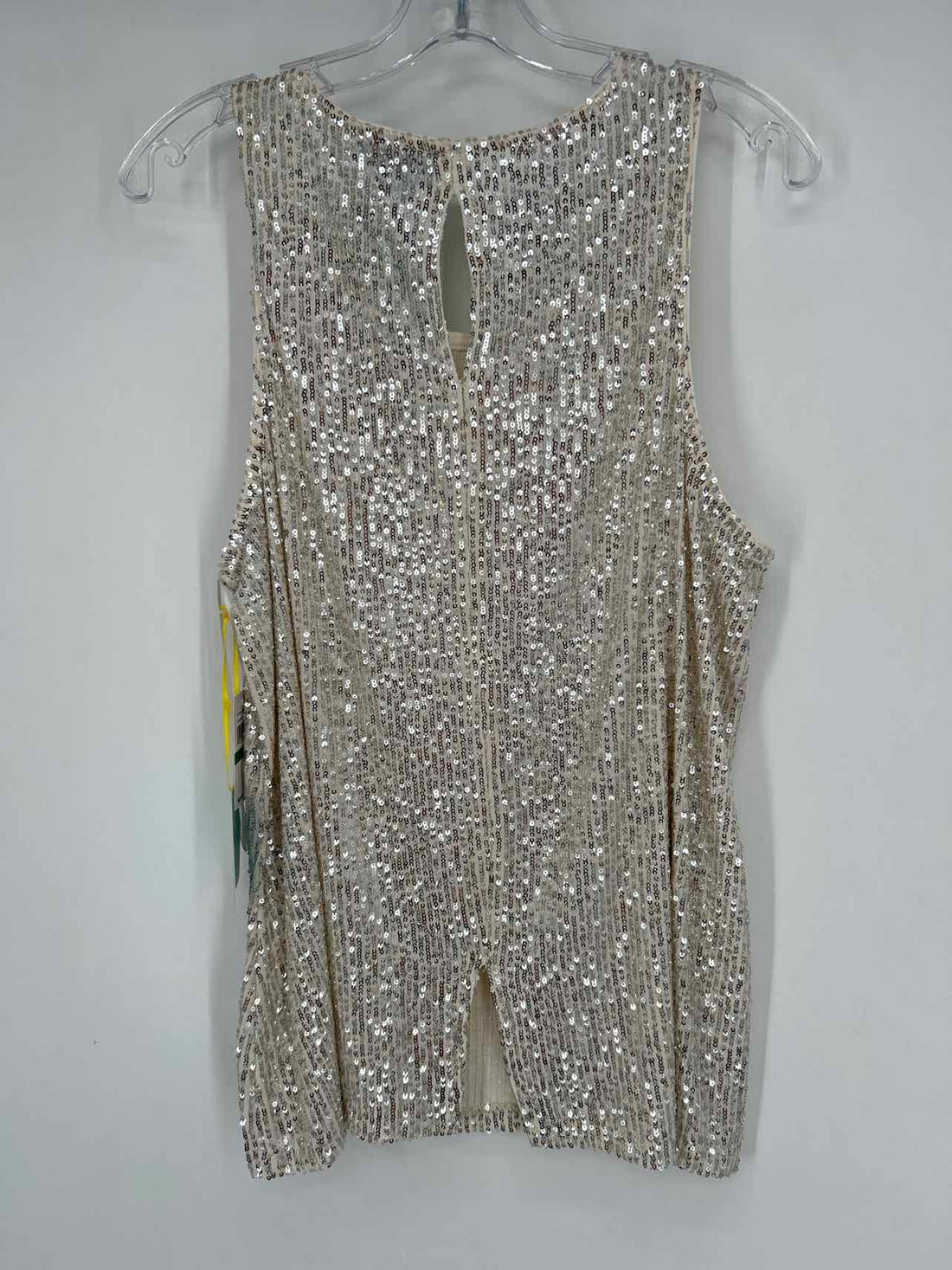 CeCe Size L Ivory Sequined NWT Sleeveless
