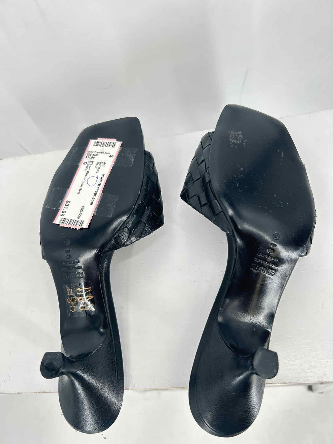 Schultz Women Size 9 Black Sandals