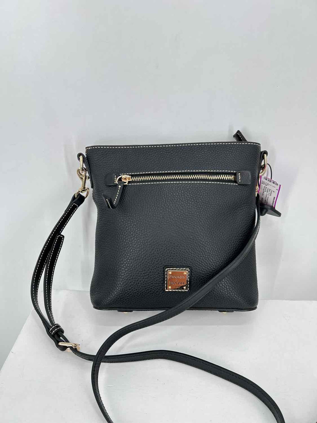 Dooney & Bourke Black Pebbled Leather Excellent Condition Crossbody