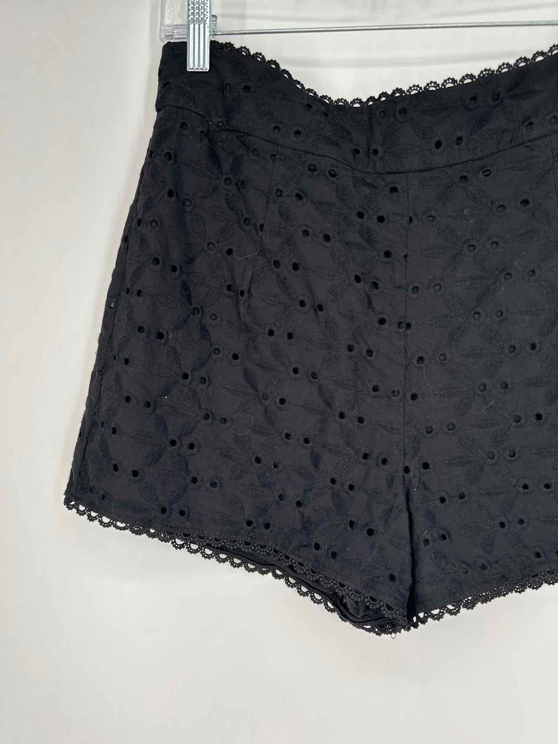 Lena Size L Black Eyelet Shorts