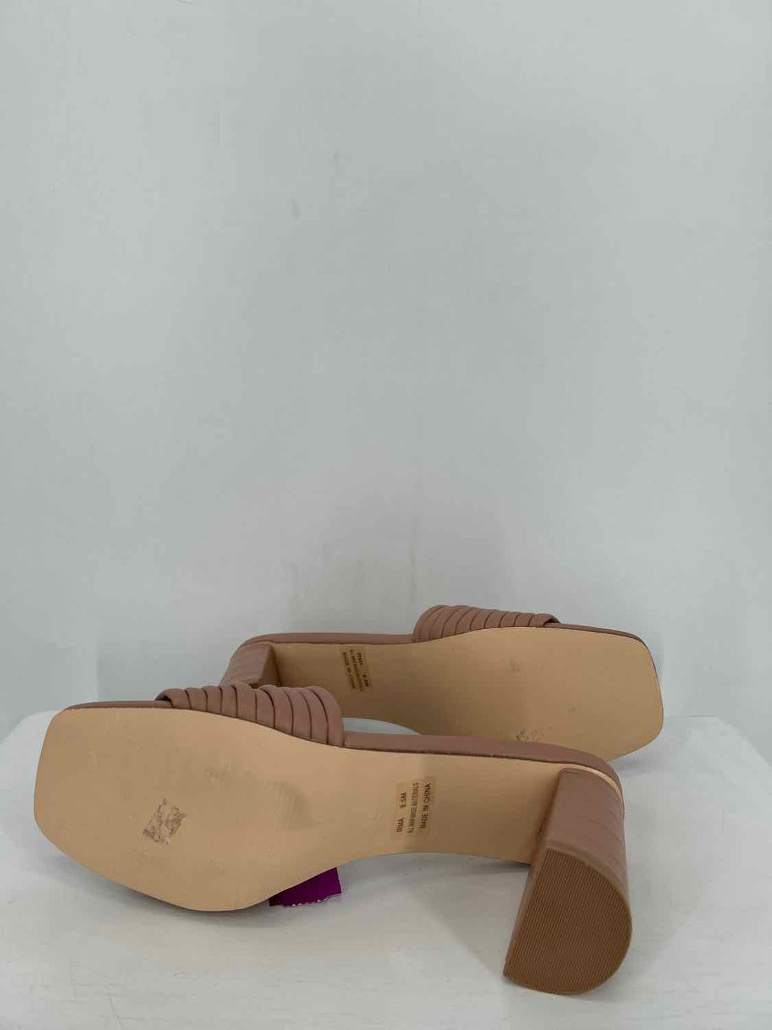 Cushionaire Women Size 8.5 Irma Block Heels