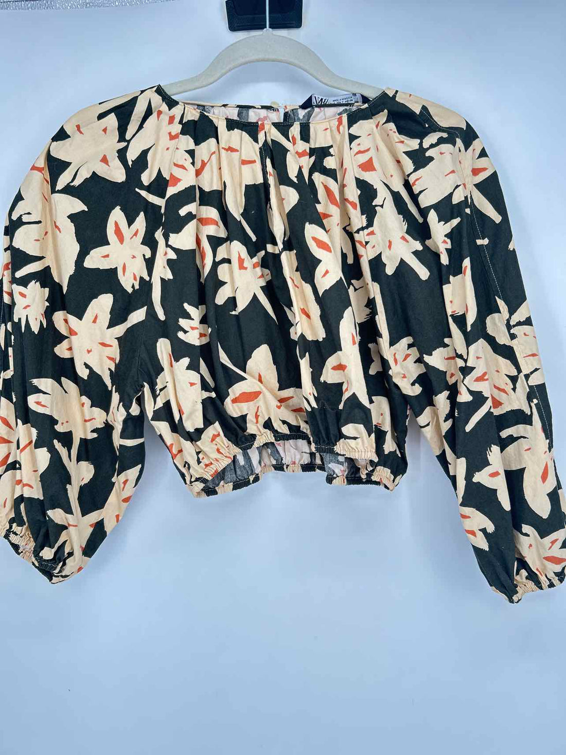 Zara Size L Green Print Long Sleeve