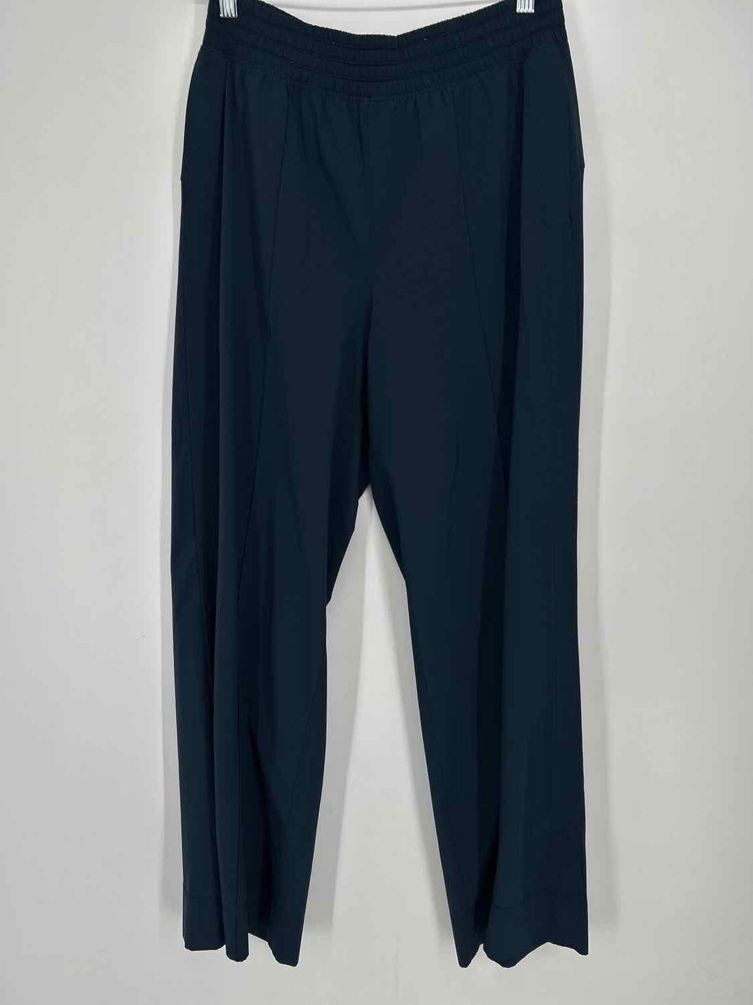 Lululemon Size 8 Navy Active Pants