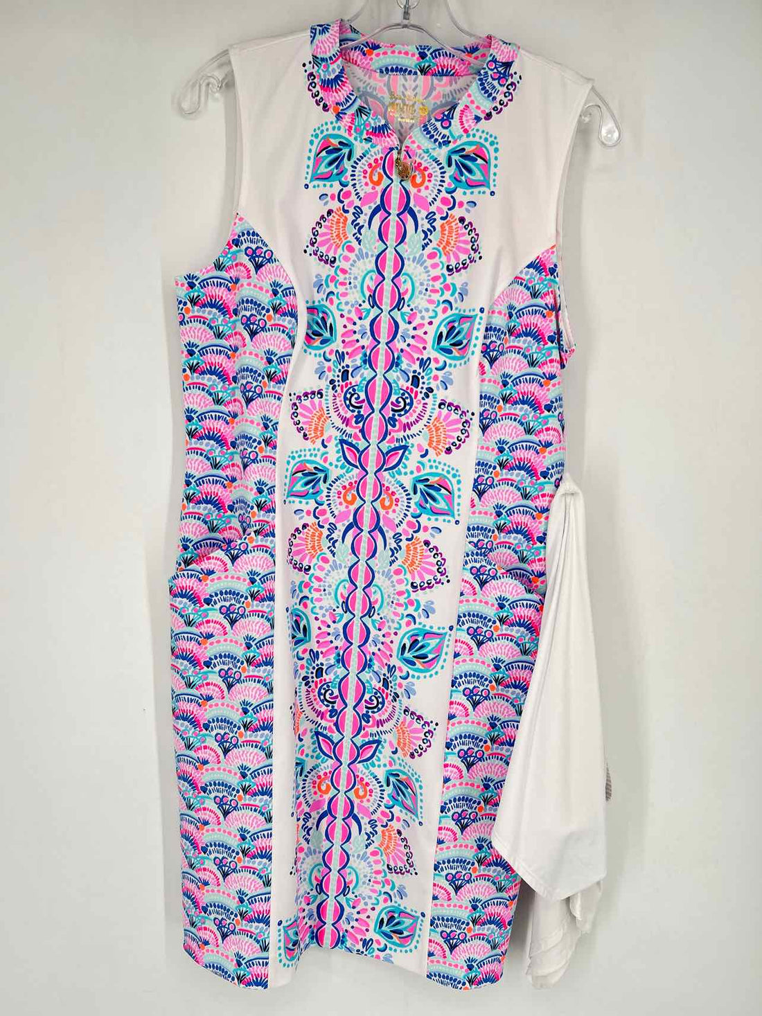 Lilly Pulitzer Size 8 White Print NWT Lilly Pulitzer Luxletic Dress