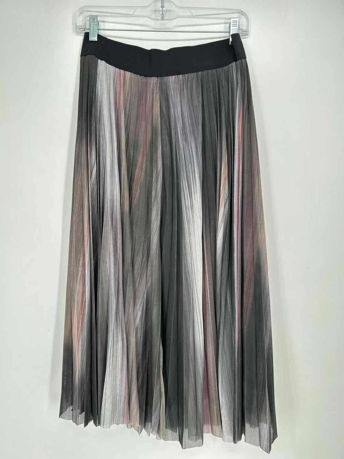 Insight Size M Gray Print Mesh Skirts