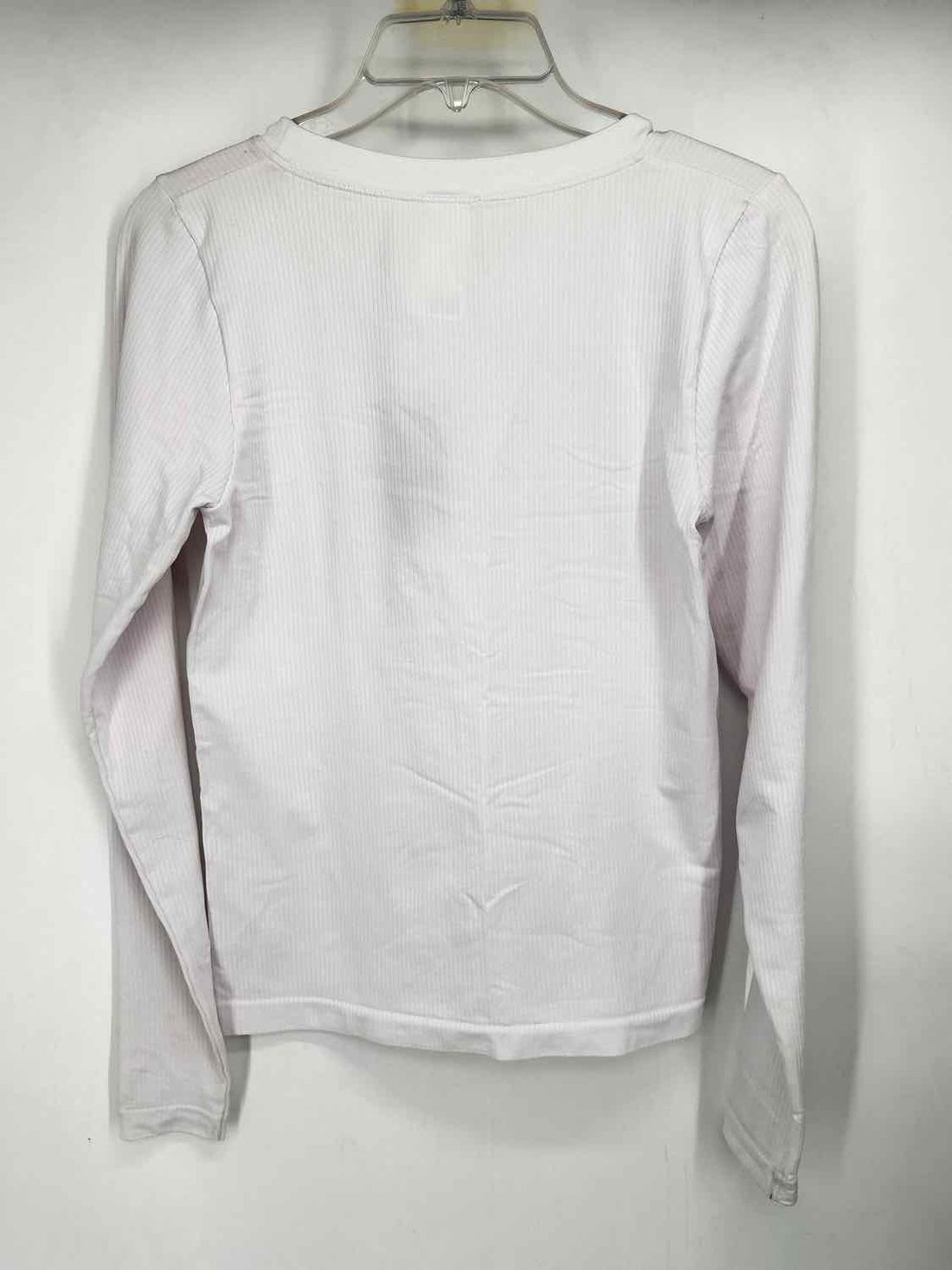 Athleta Size M White Ribbed Long Sleeve Active Tops