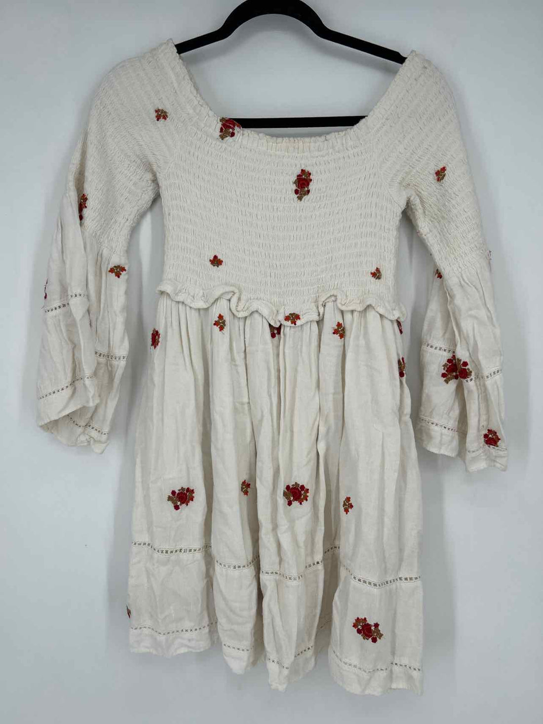 Free People Size M White Embroidered Dress