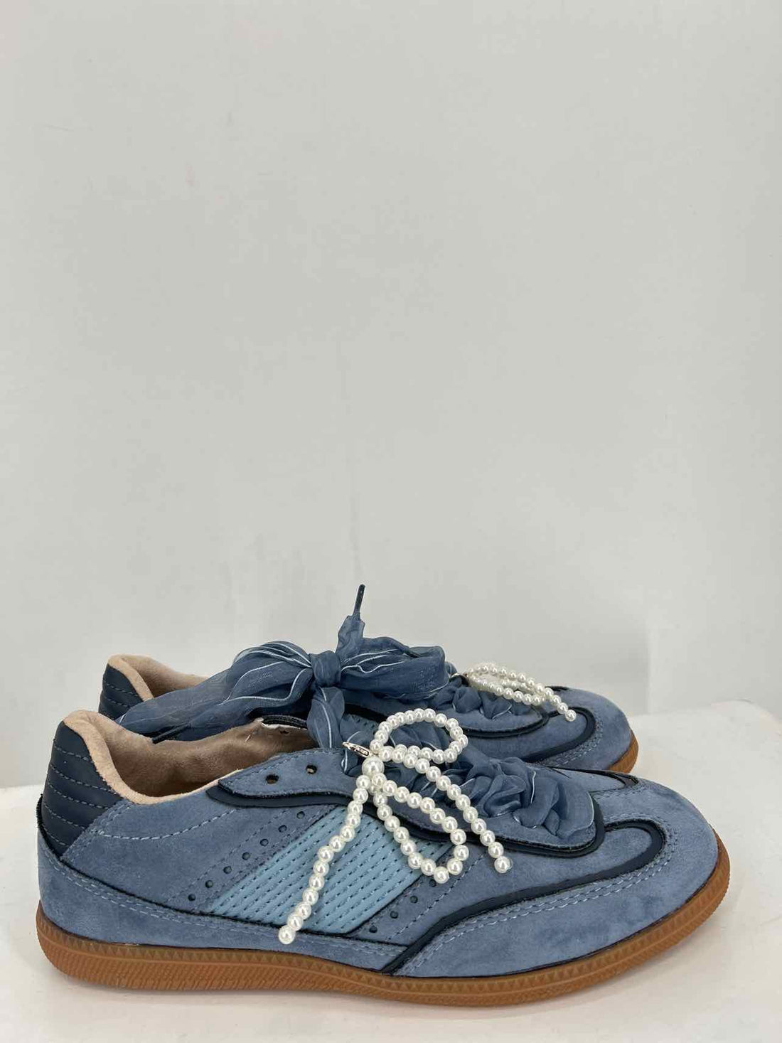 Shu Shop Women Size 6 Blue New Sneakers