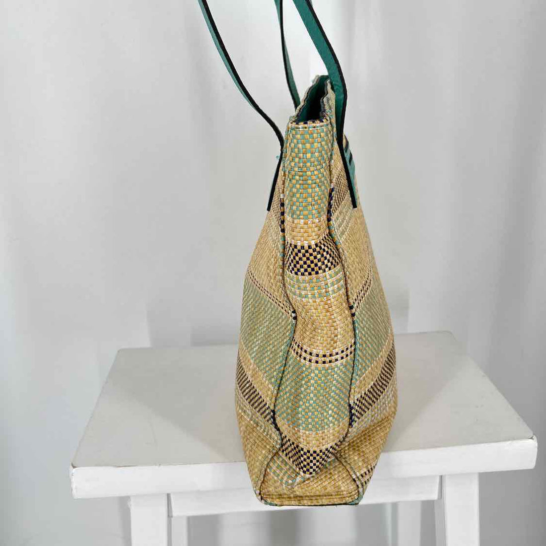 Patricia Nash Turquoise Multi Color Straw/Leather Pre Owned Tote