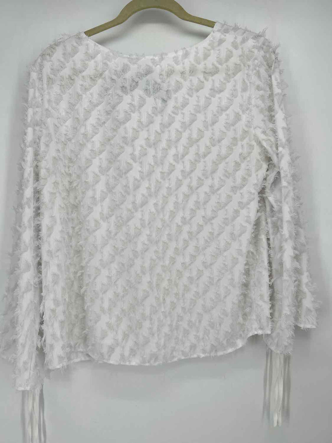 Nic+Zoe Size M White Fuzzy Long Sleeve