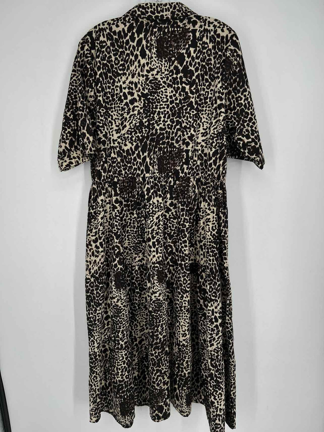 Kaktus Size XL leopard print NWT Dress