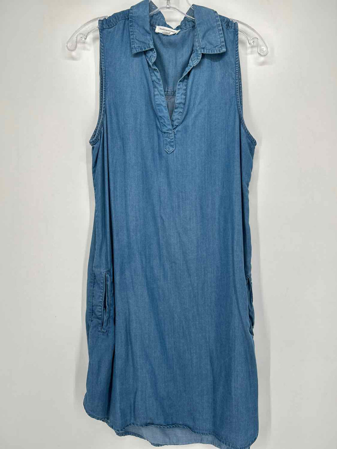 Beach Lunch Lounge Size M Chambray Dress